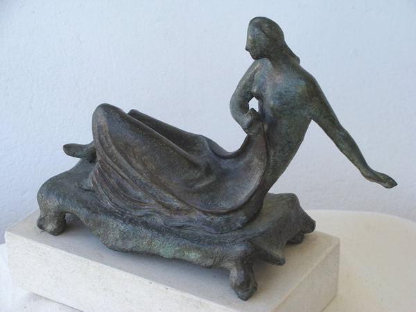 Escultura del pintor Antonio Posada